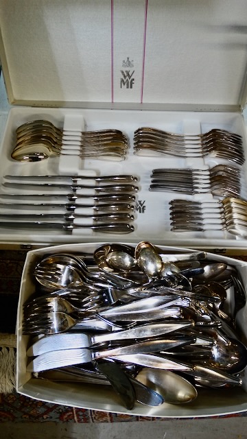 1 lot of assorted cutlery