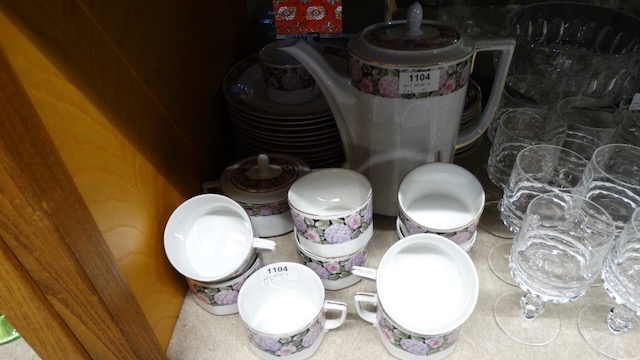 1 remaining coffee service "Rosenranke" Krautheim