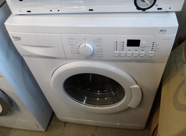 1 стиральная машина Beko