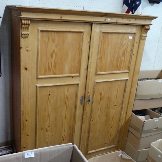 1 wardrobe