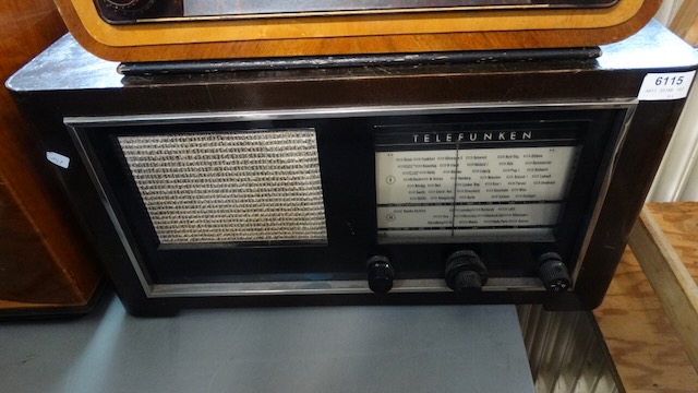 1 vieille radio