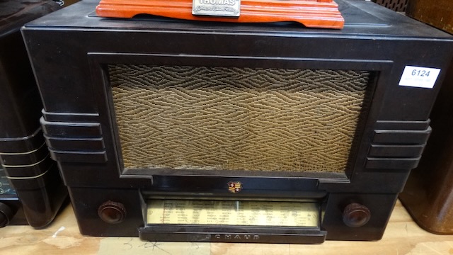 1 vieille radio