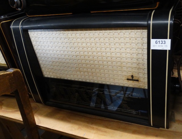 1 vieille radio