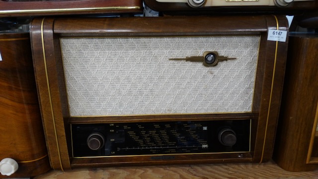 1 vieille radio