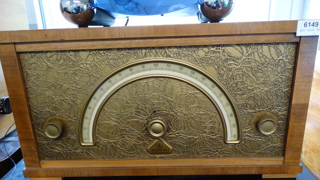1 vieille radio