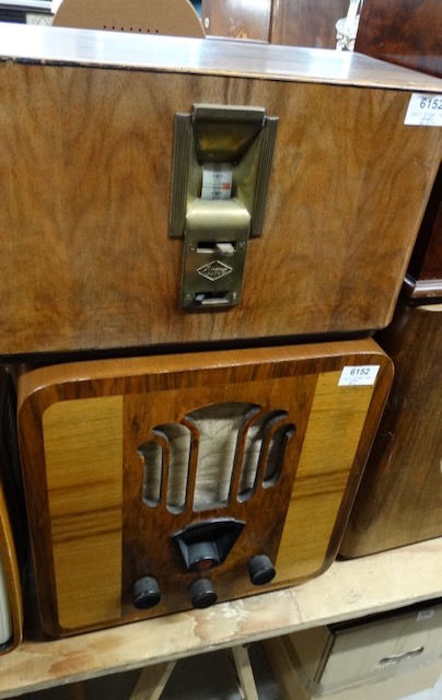2 vieilles radios