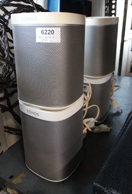 4 колонки Sonos